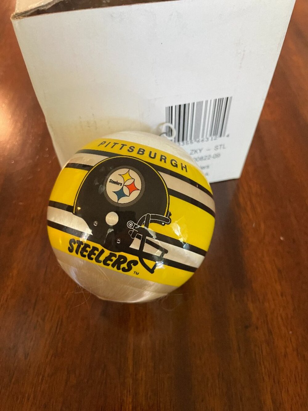 Vintage Pittsburgh Steelers NFL Christmas Ornament Unbreakable Satin Ball!